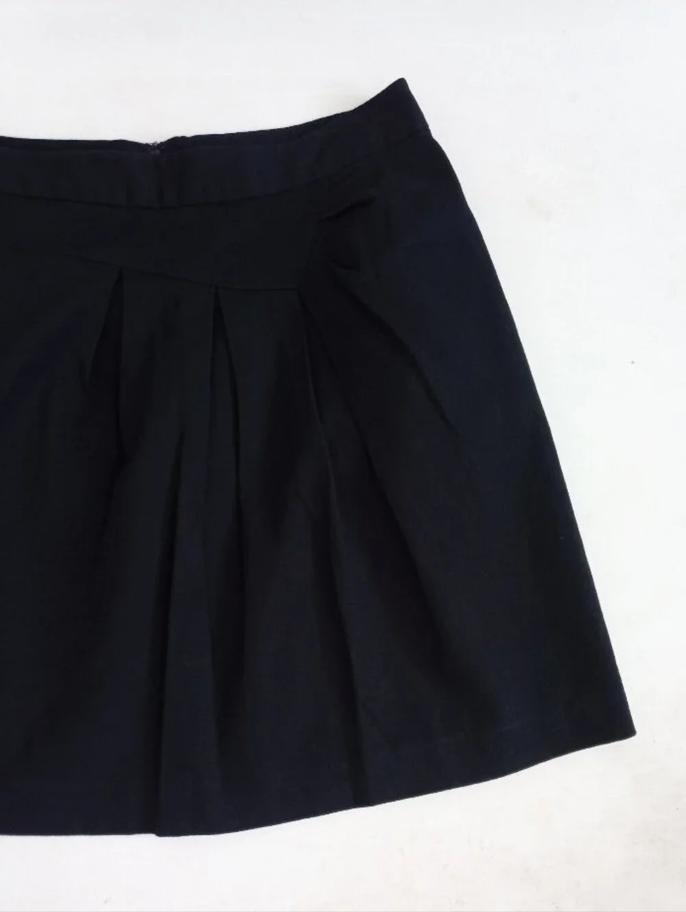 Anthropologie Tabitha classic A-line silhouette skirt with subtle front pleats